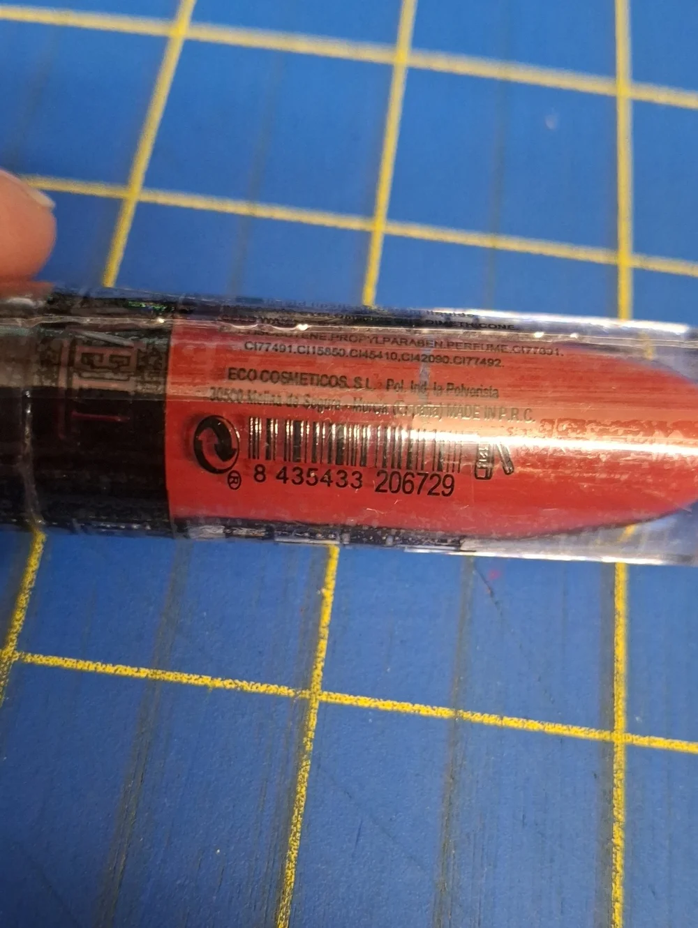 Eticia Well Matte Liquid Lipstick 20 Bright Red New Sealed Tube